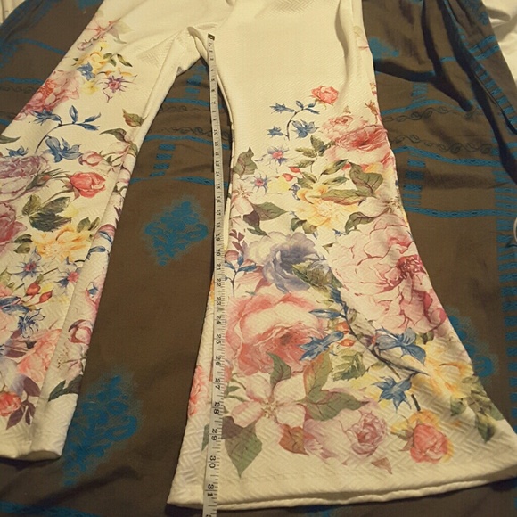 Pants - Picture 7 of 9